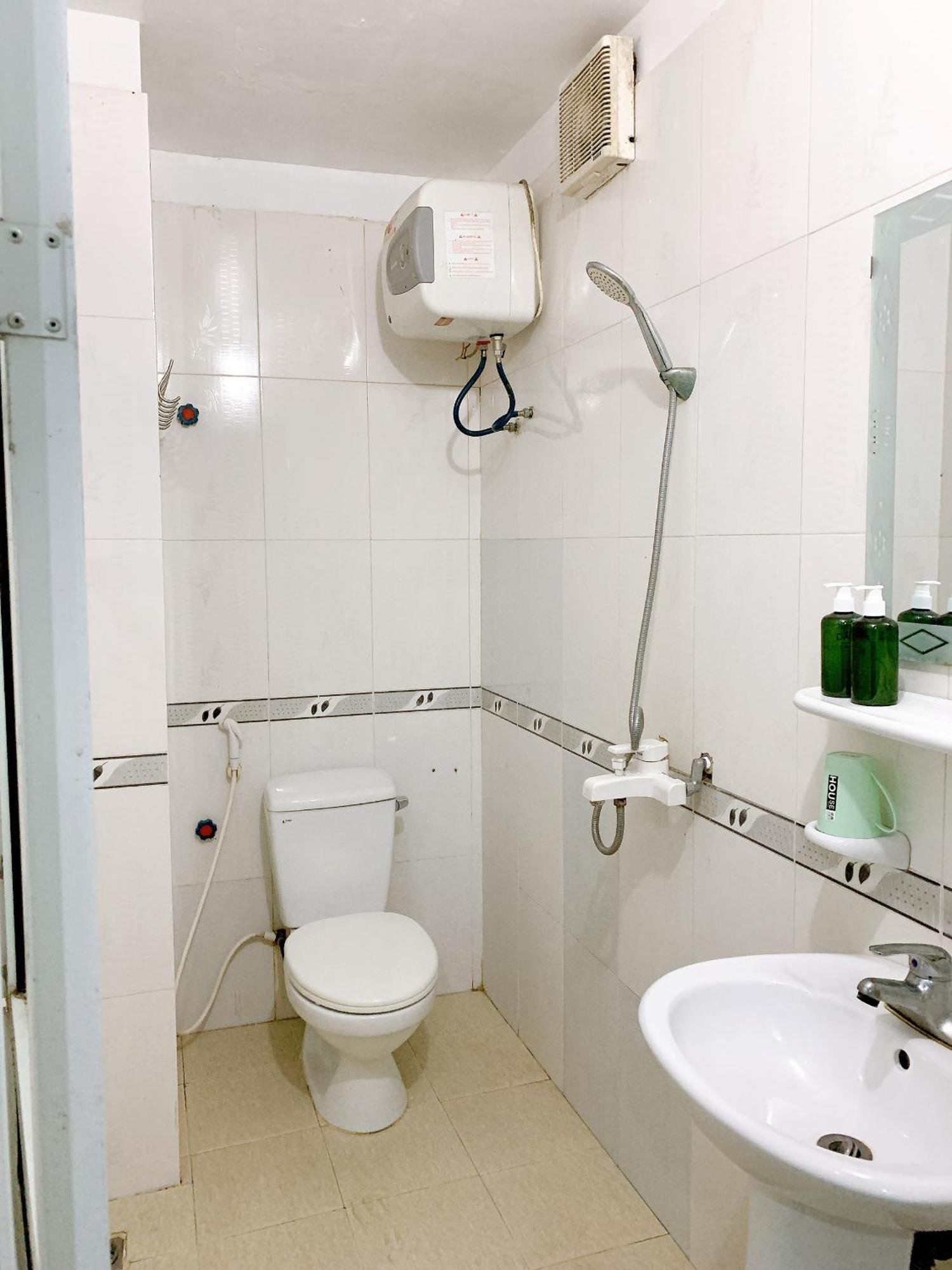 Long Guest House Dong Khe Sau ภายนอก รูปภาพ